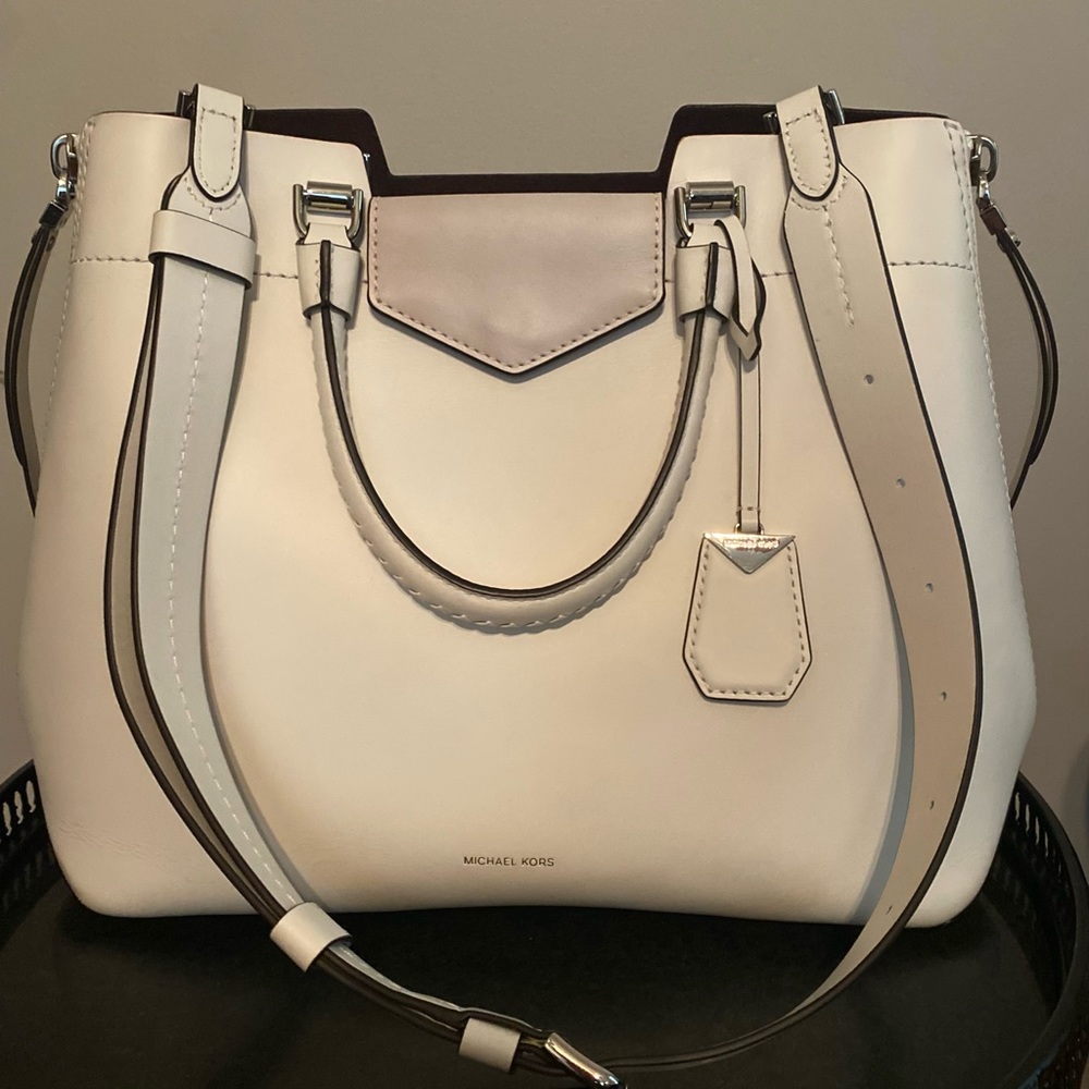 Michael Kors satchel/purse